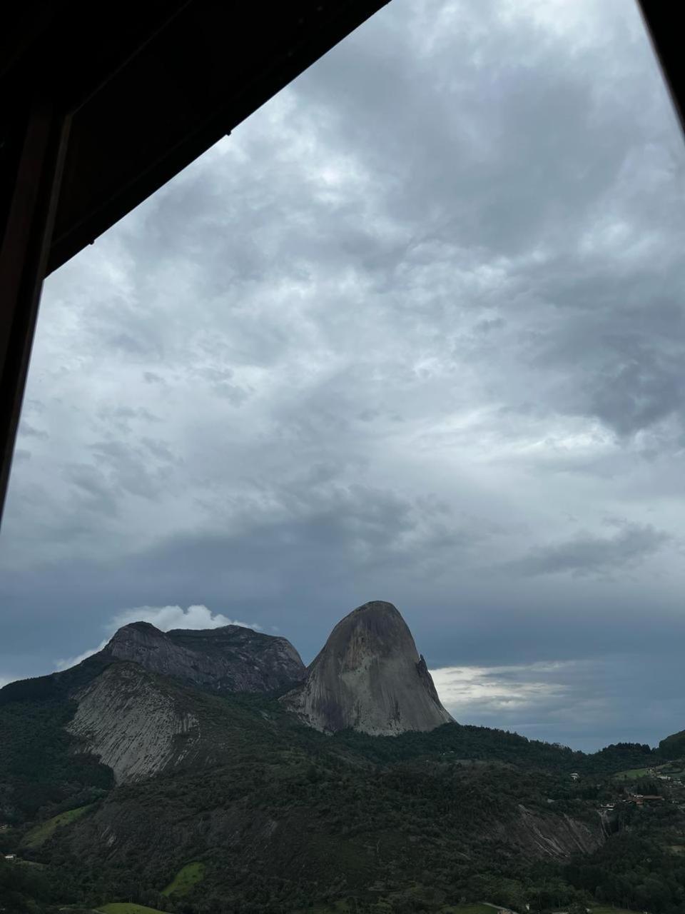 Vista Azul Apart Hotel - Pedra Azul Pinheiros Esterno foto